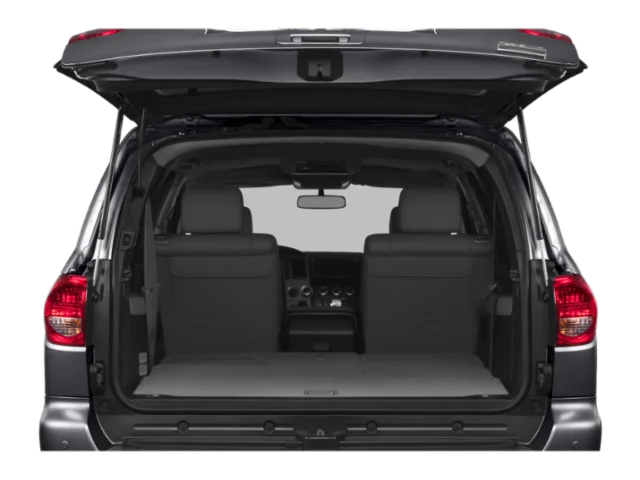 Used 2015 Silver Toyota Platinum image 12