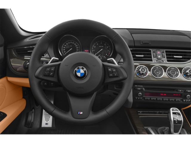 Used 2015 White BMW sDrive28i image 4