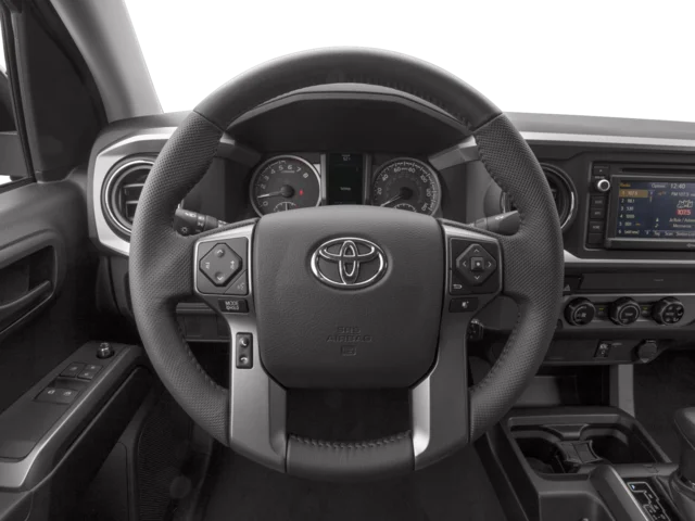 Used 2017 White Toyota SR5 image 4