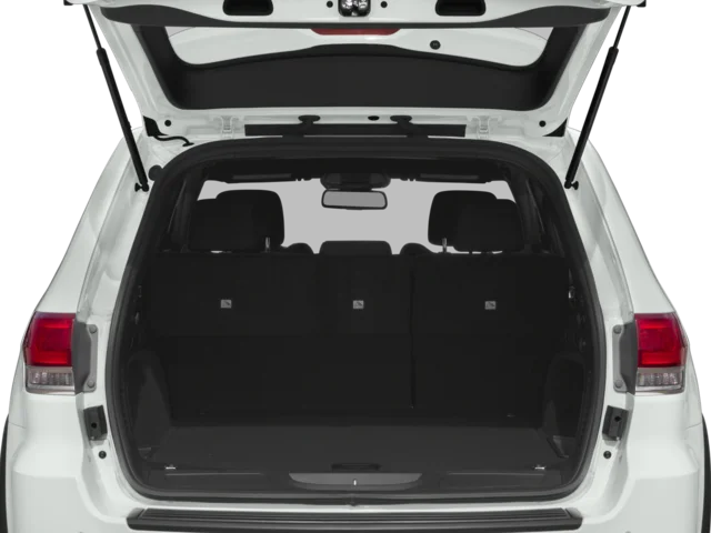 Used 2016 Velvet Red Pearlcoat Jeep Laredo image 9