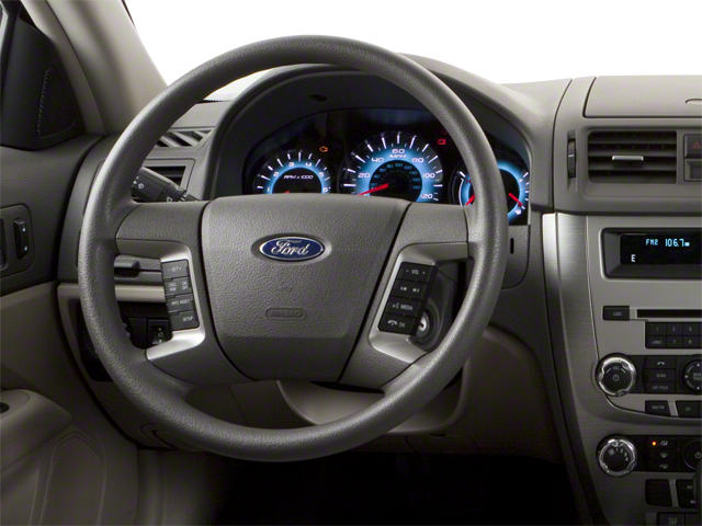 New 2010 Black Ford SE image 4