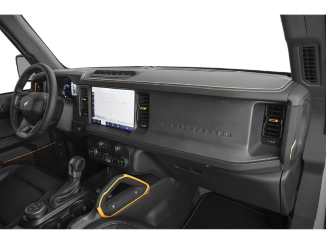 Used 2024 White Ford Badlands image 19