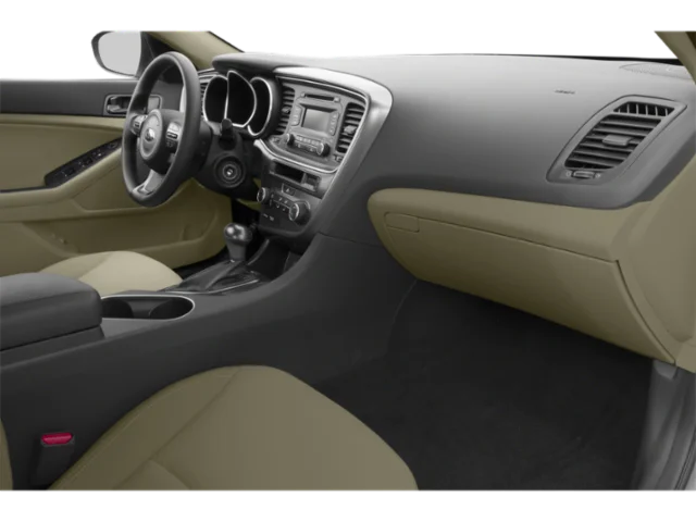 Used 2015 White Kia EX image 16