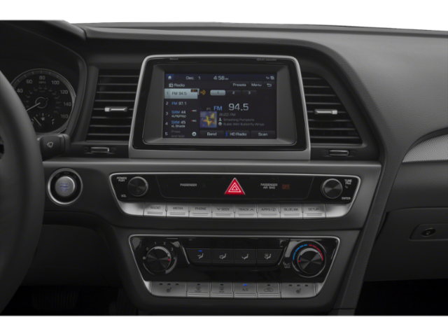 Used 2019 Black Hyundai SE image 10