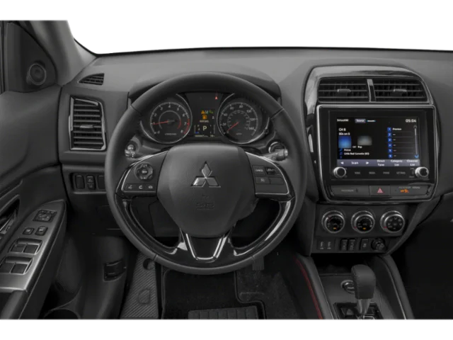 New 2027 WHITE DIAMOND Mitsubishi 2.0 SE AWC image 4