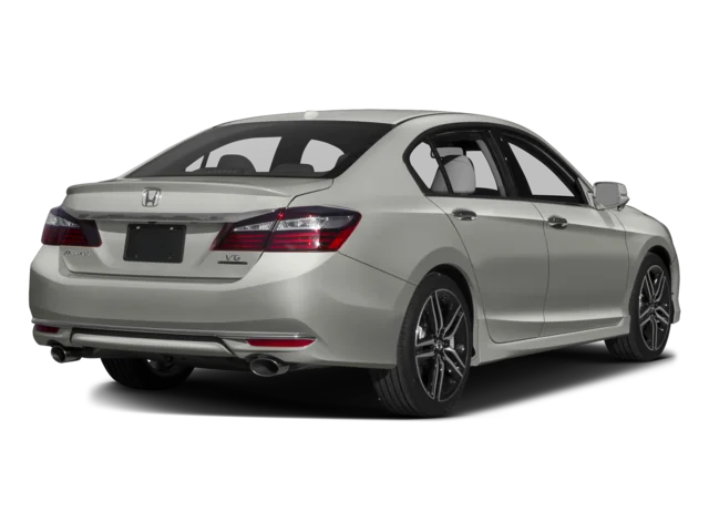 Used 2016 Silver Honda Touring image 2