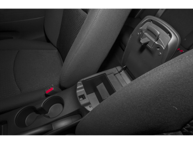 Used 2015 Gray Nissan SR image 15