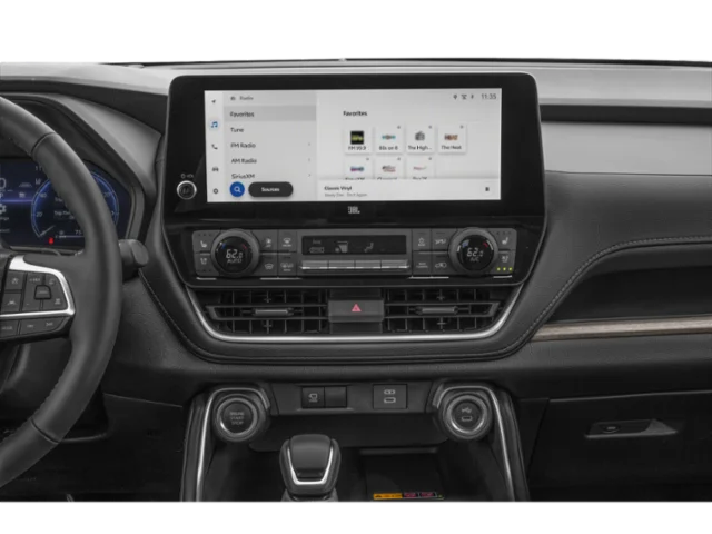 New 2026 Wind Chill Pearl Toyota Platinum image 7