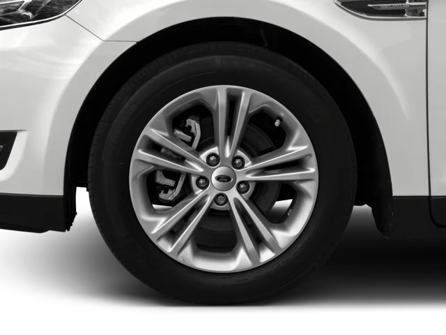 Used 2016 Black Ford Limited image 18