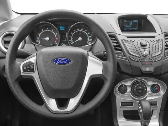Used 2016 Gray Ford SE image 7