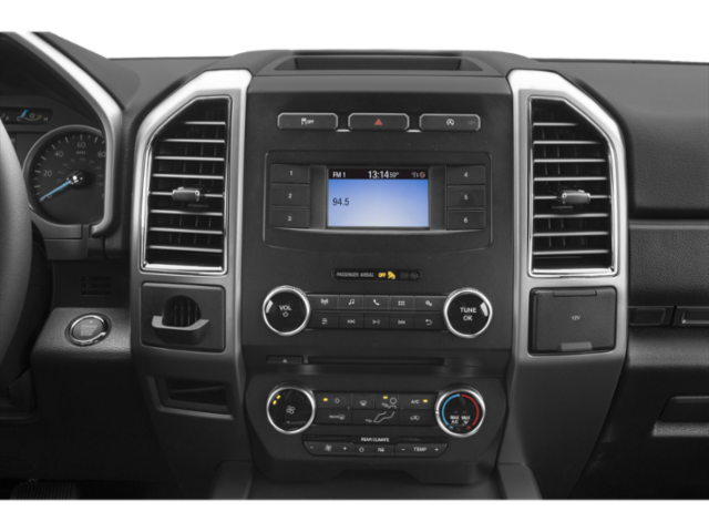 Used 2020 Star White Metallic Tri-Coat Ford XLT image 7
