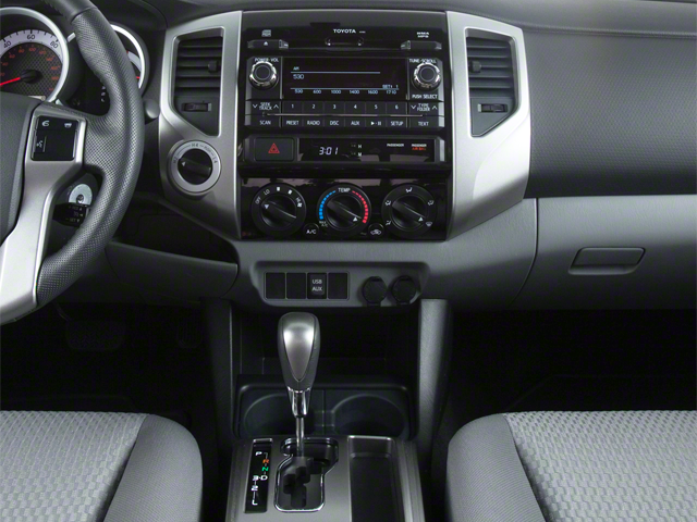 Used 2013 Red Toyota Base image 8