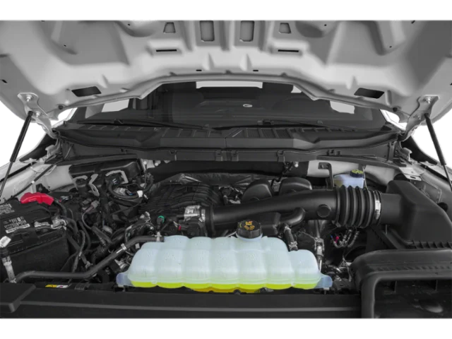 Used 2021 White Ford XL image 9