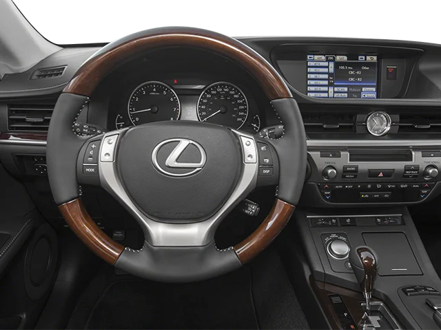 Used 2013 Silver Lexus 350 image 6