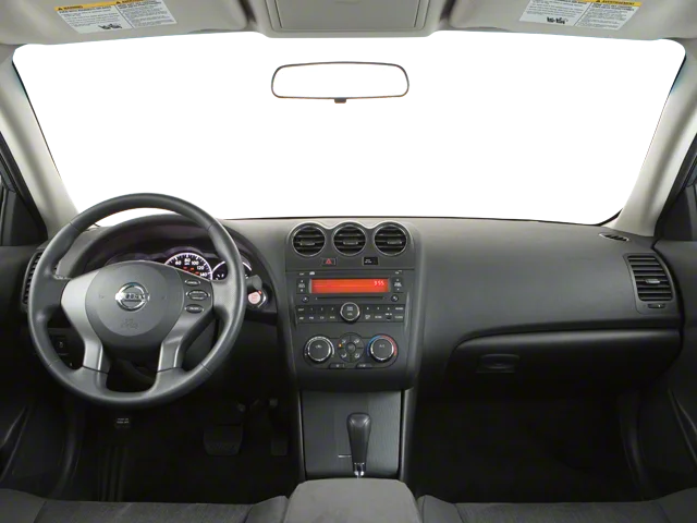 Used 2010  Nissan 2.5 S image 7