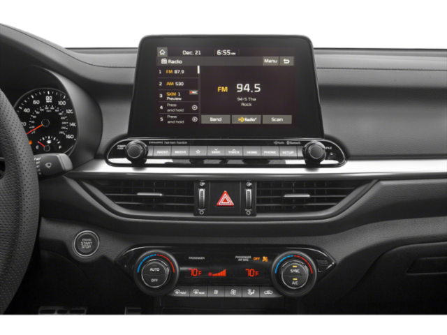 2020 Kia Forte GT-Line photo 4