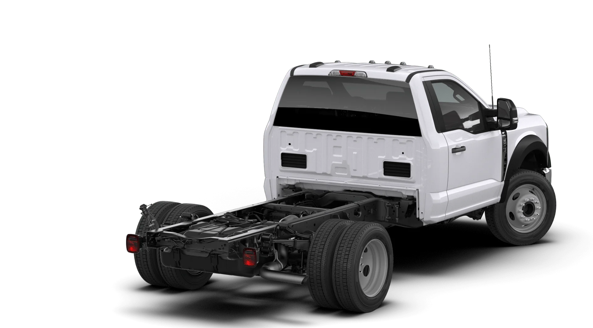 New 2026 Oxford White Ford F-550® XLT image 5