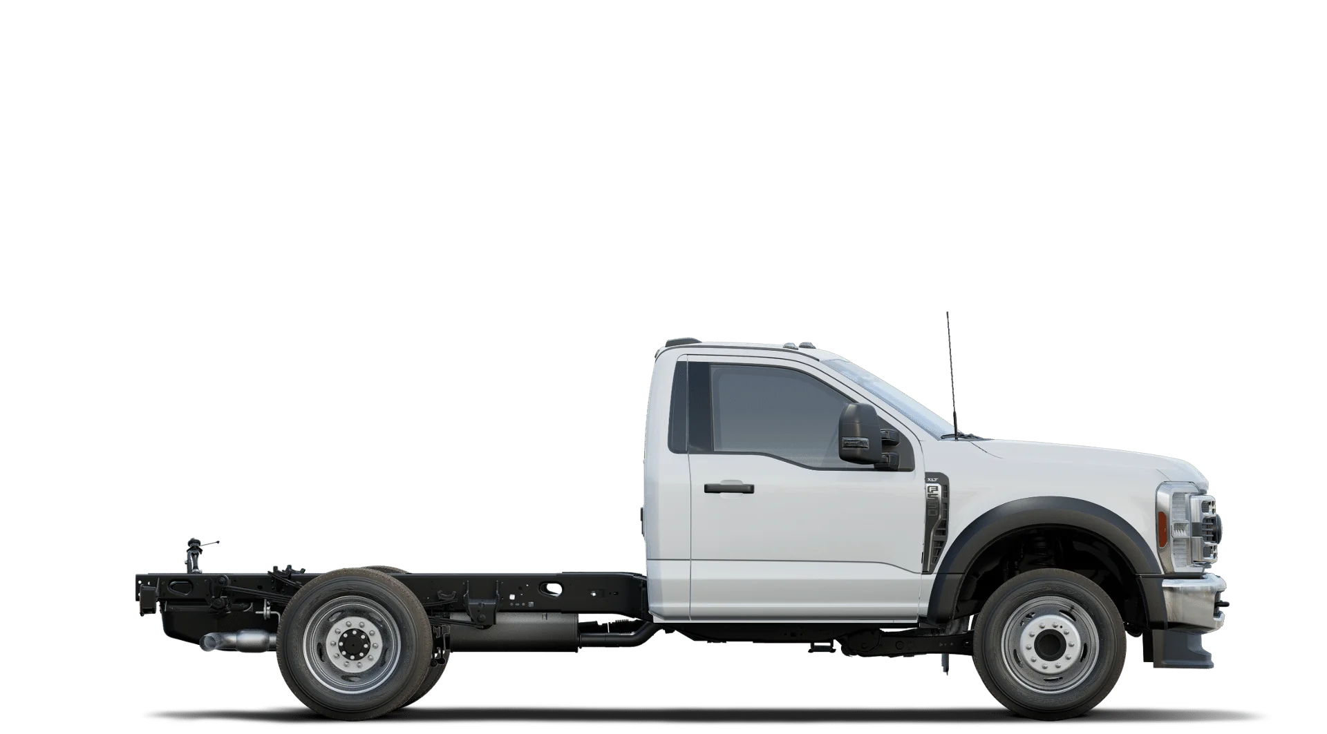 New 2024 Oxford White Ford F-550® XLT image 14