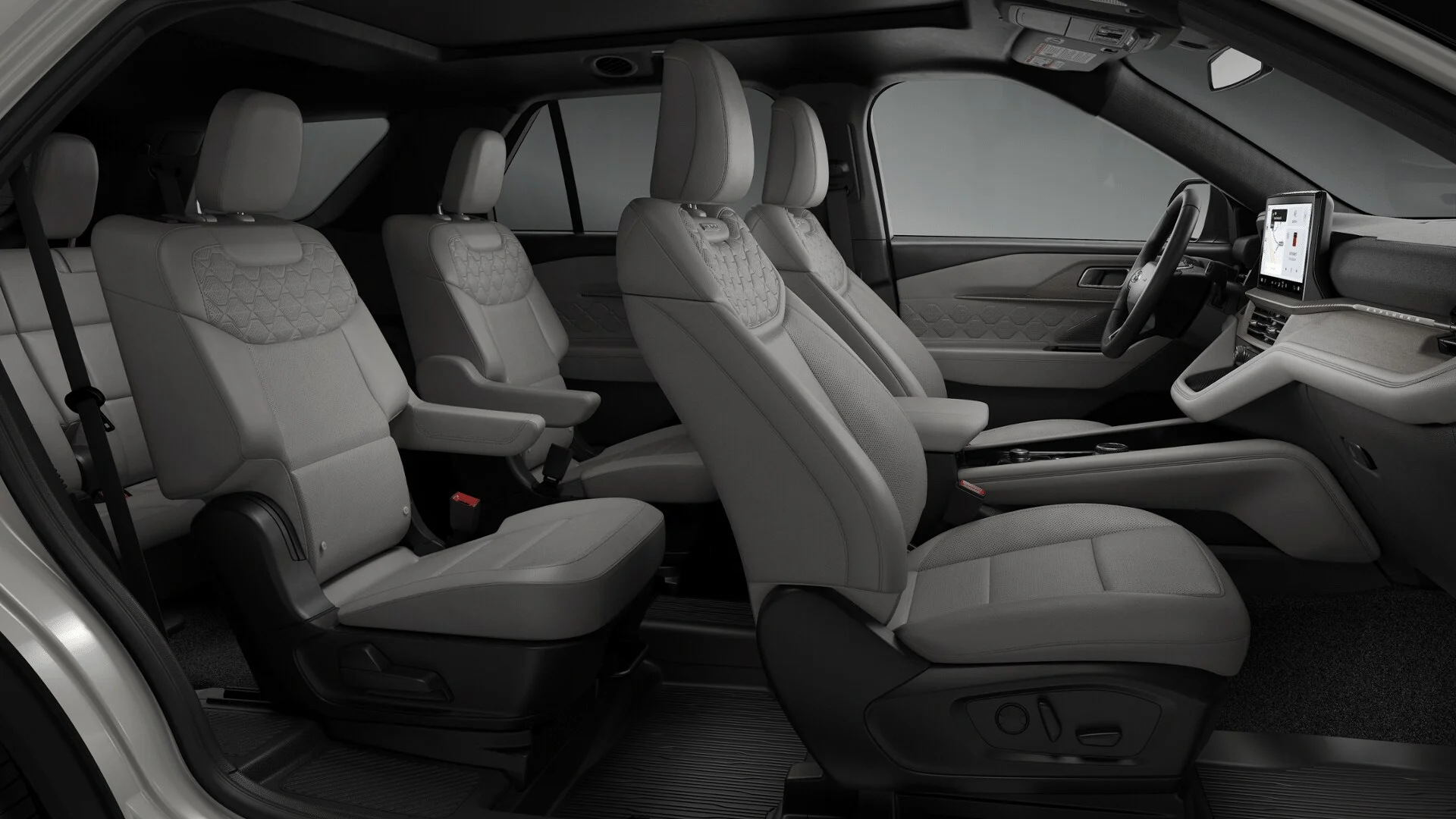 New 2027 Star White Metallic Tri-Coat Ford Platinum™ image 48