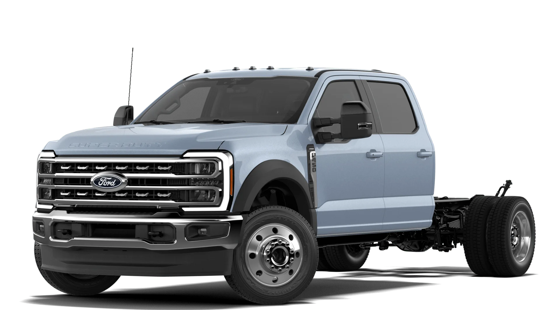 2027 Ford Chassis Cab F-450® LARIAT®