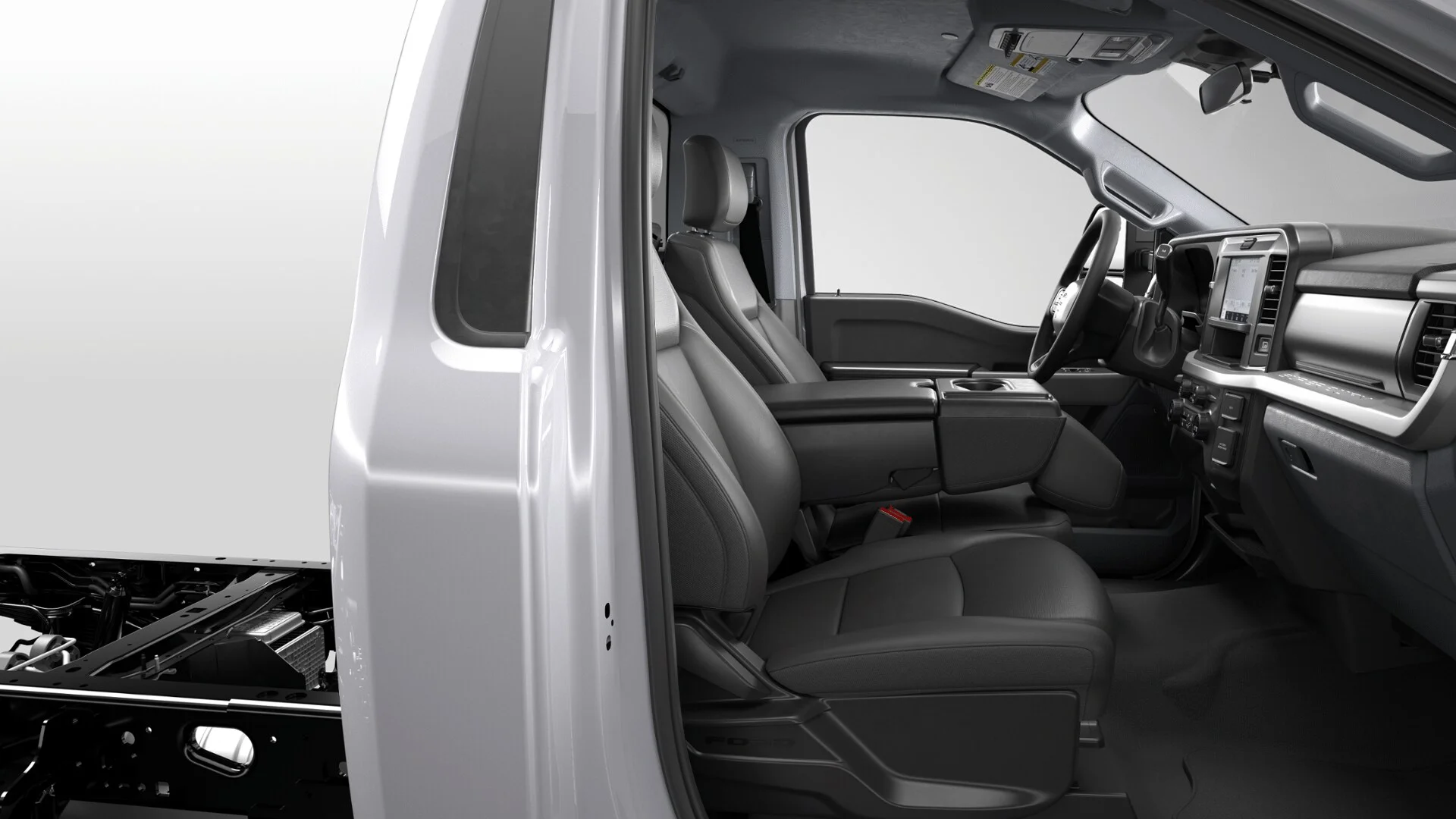 New 2026 Oxford White Ford F-600® XLT image 6