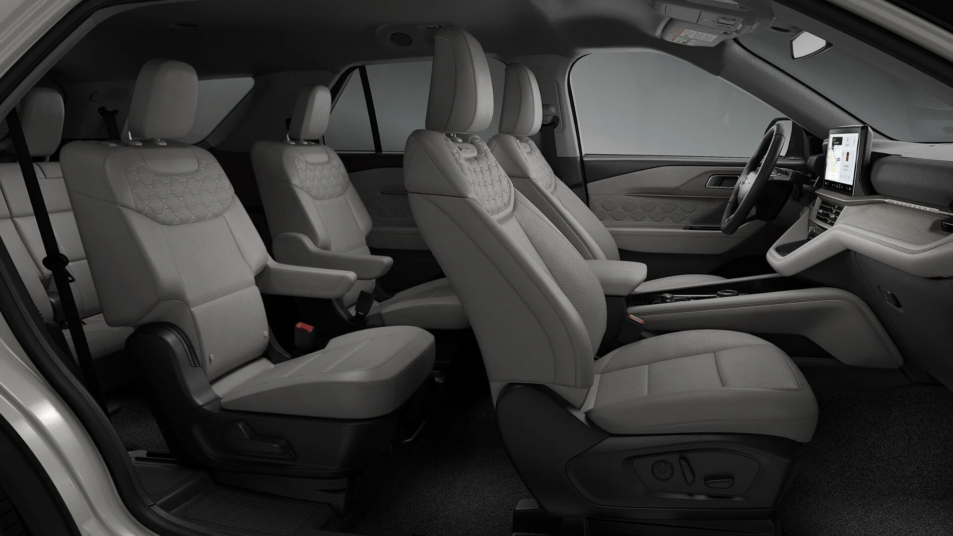New 2026 Star White Metallic Tri-Coat Ford Platinum™ image 6