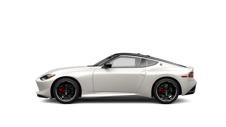 New 2027 Pearl White TriCoat / Super Black Two-tone Nissan Performance image 3